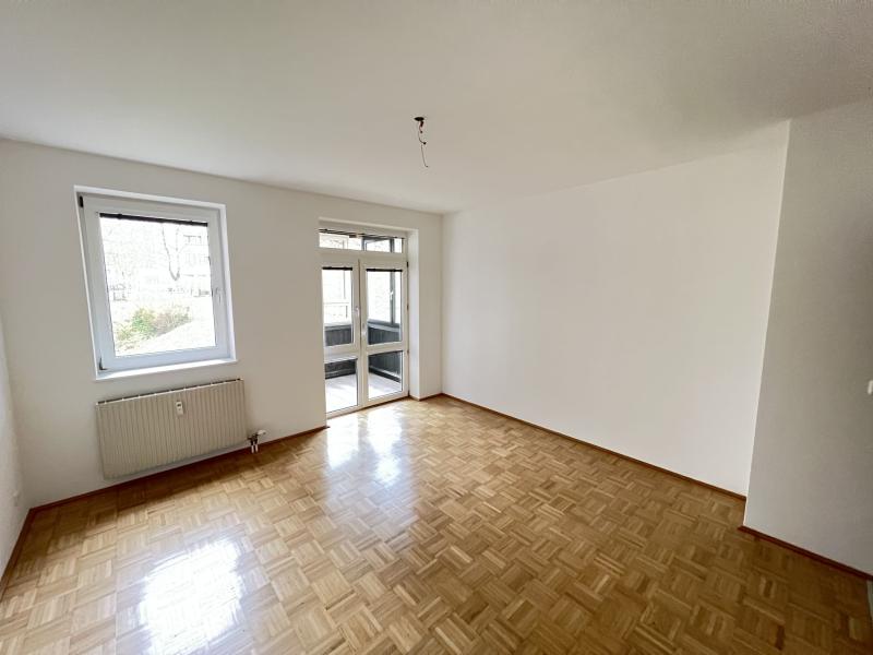 Senioren-2-Raum-Wohnung mit Balkon im Stadtteil Ennsleite - Kopernikusstrasse 18/7