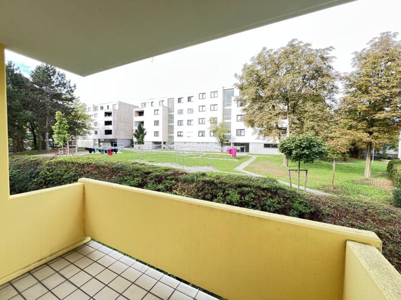 3-Raum-Wohnung mit Balkon und Tiefgarage - Resthofstrasse 45/4